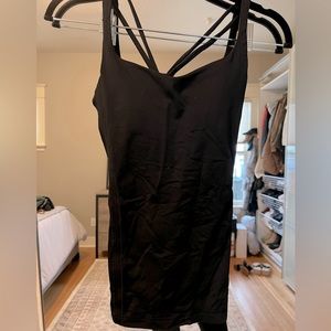 Lululemon black tank with removable cups cross back - size 4